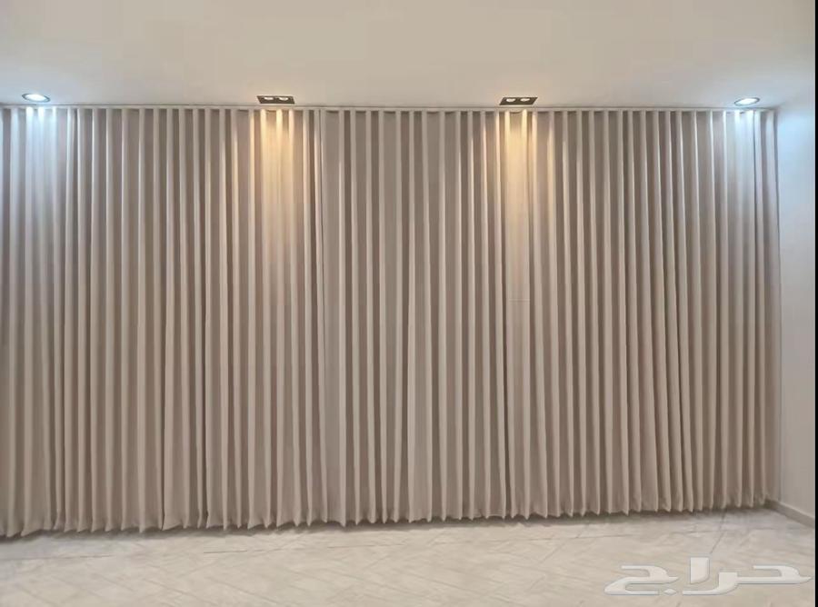 Wavy Curtains64190694065539112