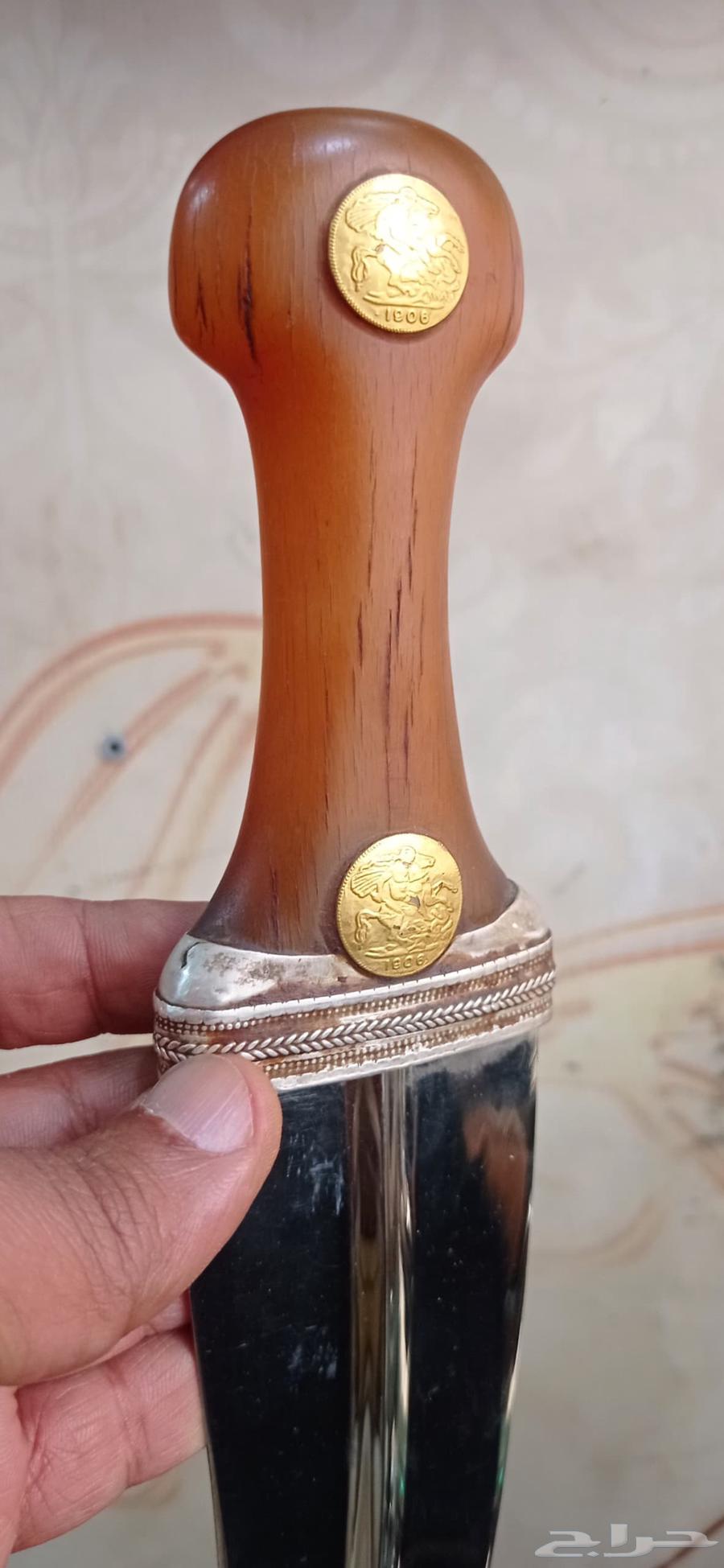 Cubic giraffe in Najran64468801203969111