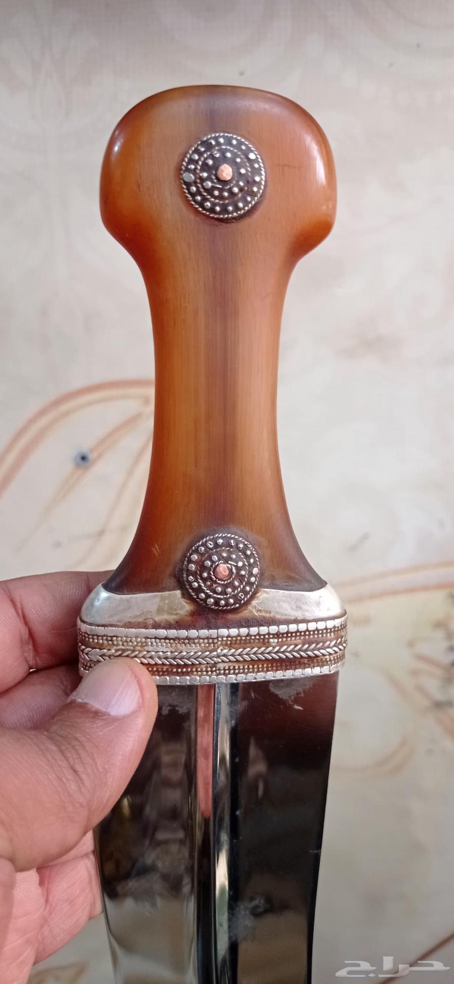 Cubic giraffe in Najran64468801203969113