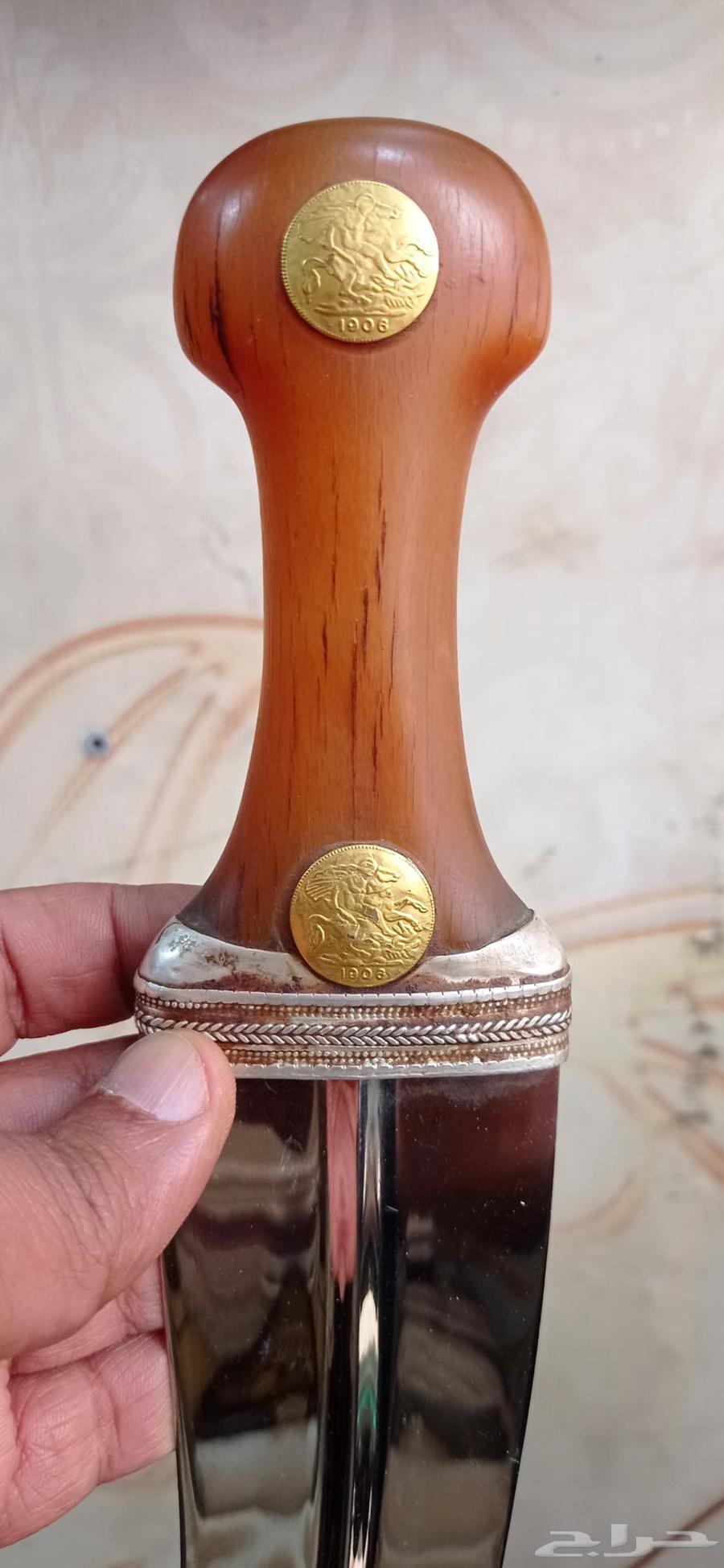 Cubic giraffe in Najran64468801203969110