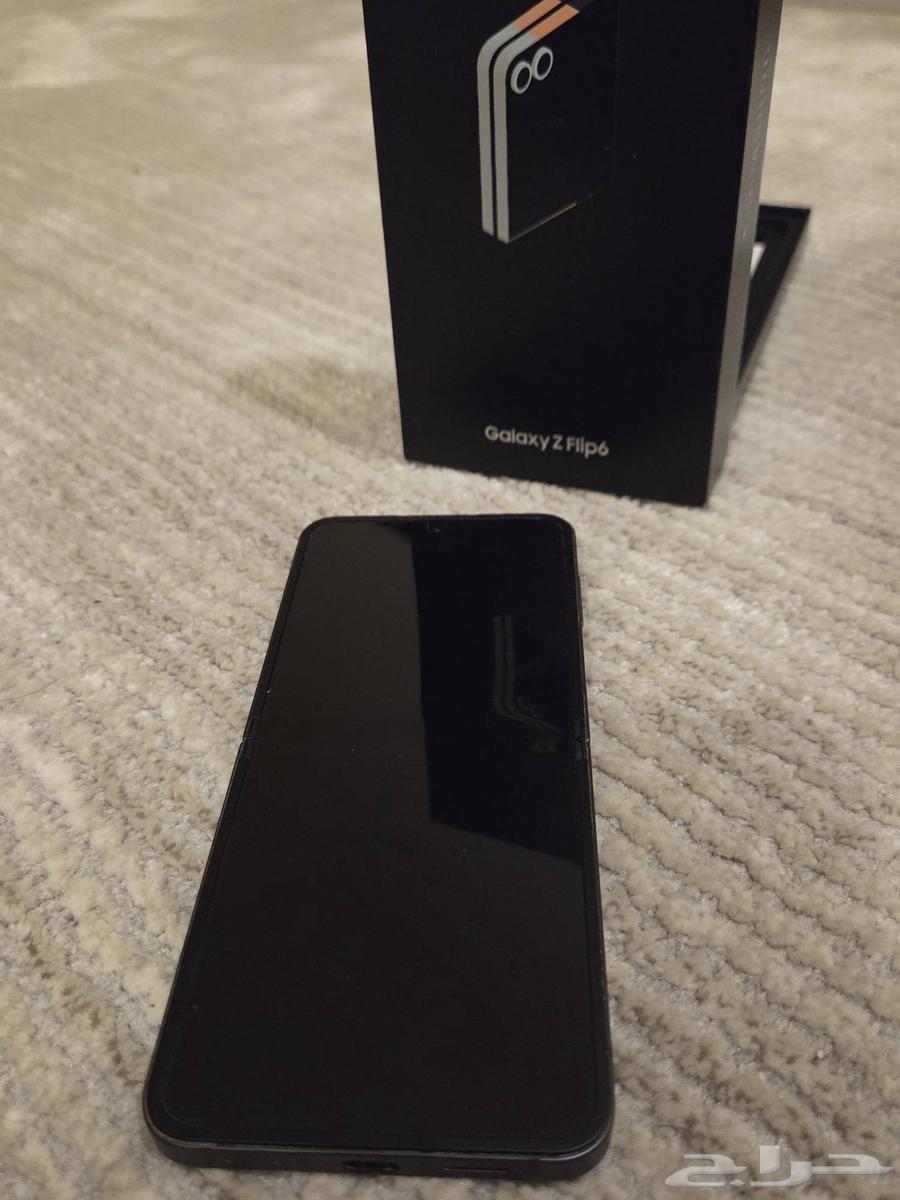 Samsung Z Flip 6 Device64619367821313112