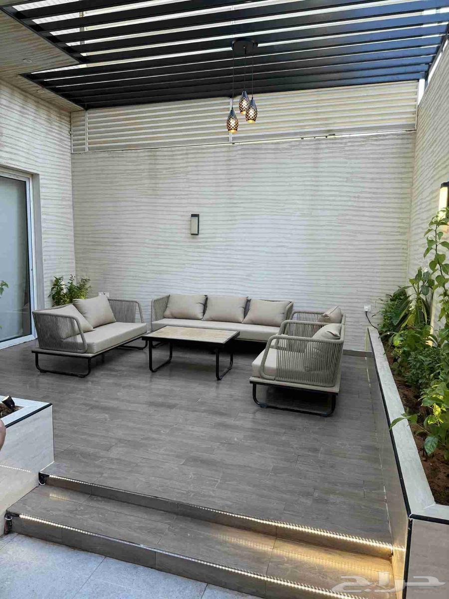 فني تصميم وتنسيق الحدائق64191294729731113