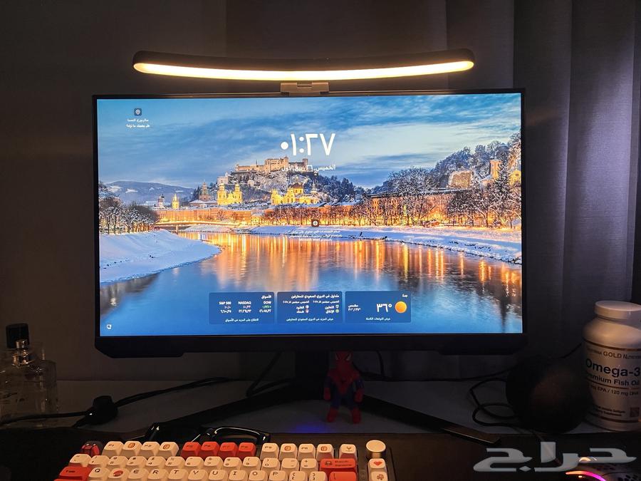 PC gaming setup RTX4070 with monitor, microphone, and headset64507824148225111