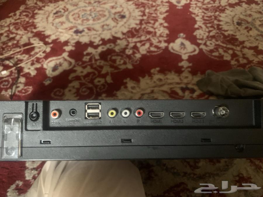 شاشة تلفزيون 32 بوصة. نظيفه64830791889538113