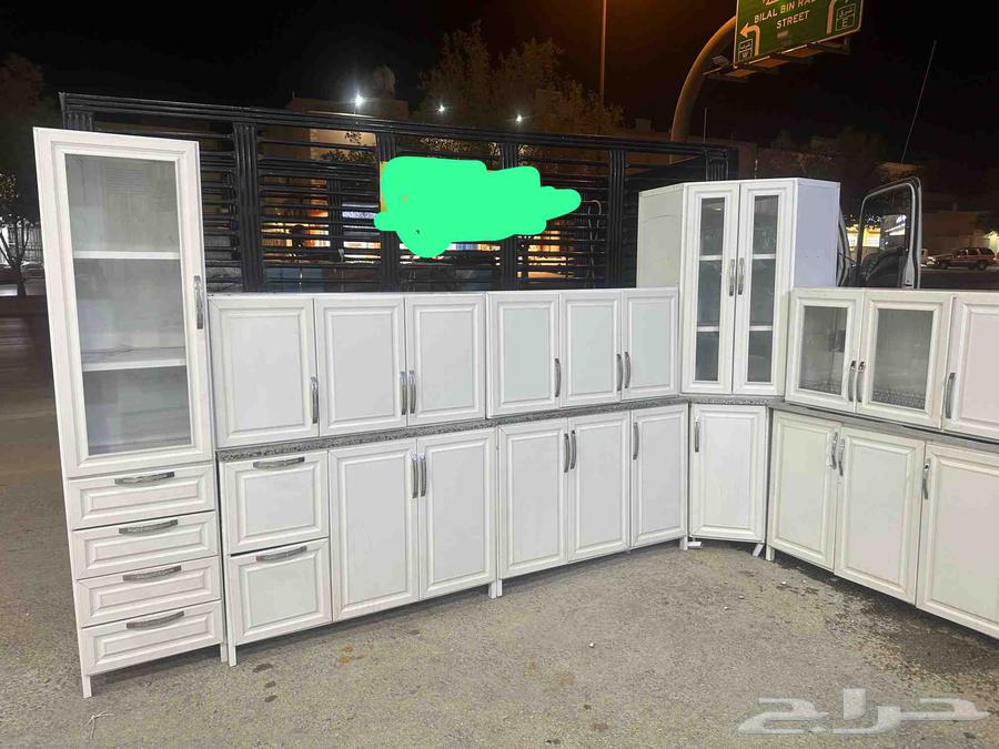 Used 6-meter kitchen, clean, 1500 including delivery and installation within Riyadh64464408435329113