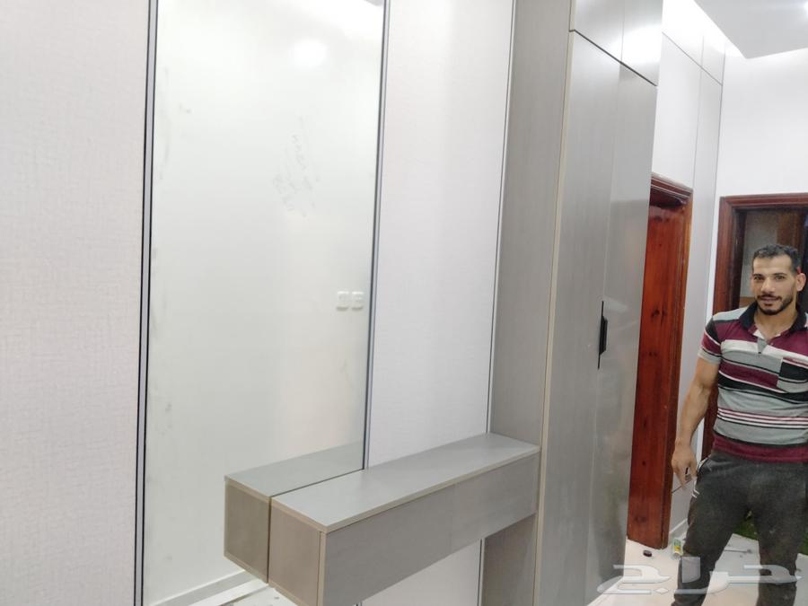 نجار خزاءن وديكورات64191294495362111