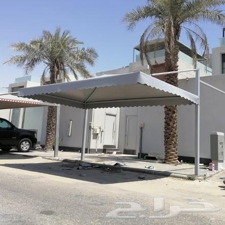 Pergola installation for seating areas64190693977346114