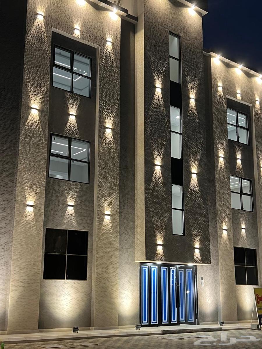للبيع ارواف بمخطط 9 مساحة 300 تشطيبات فاخره64156481282307110