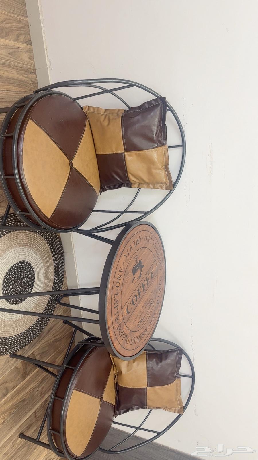 طاوله قهوه شبه جديده64836819958145113