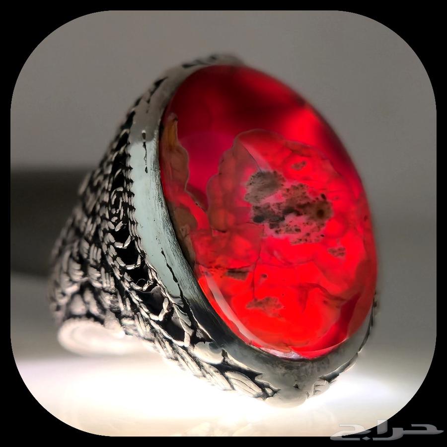 Yemeni Cherry Agate Ring with Saffron-Infused Red Jasper Core64836846170241113