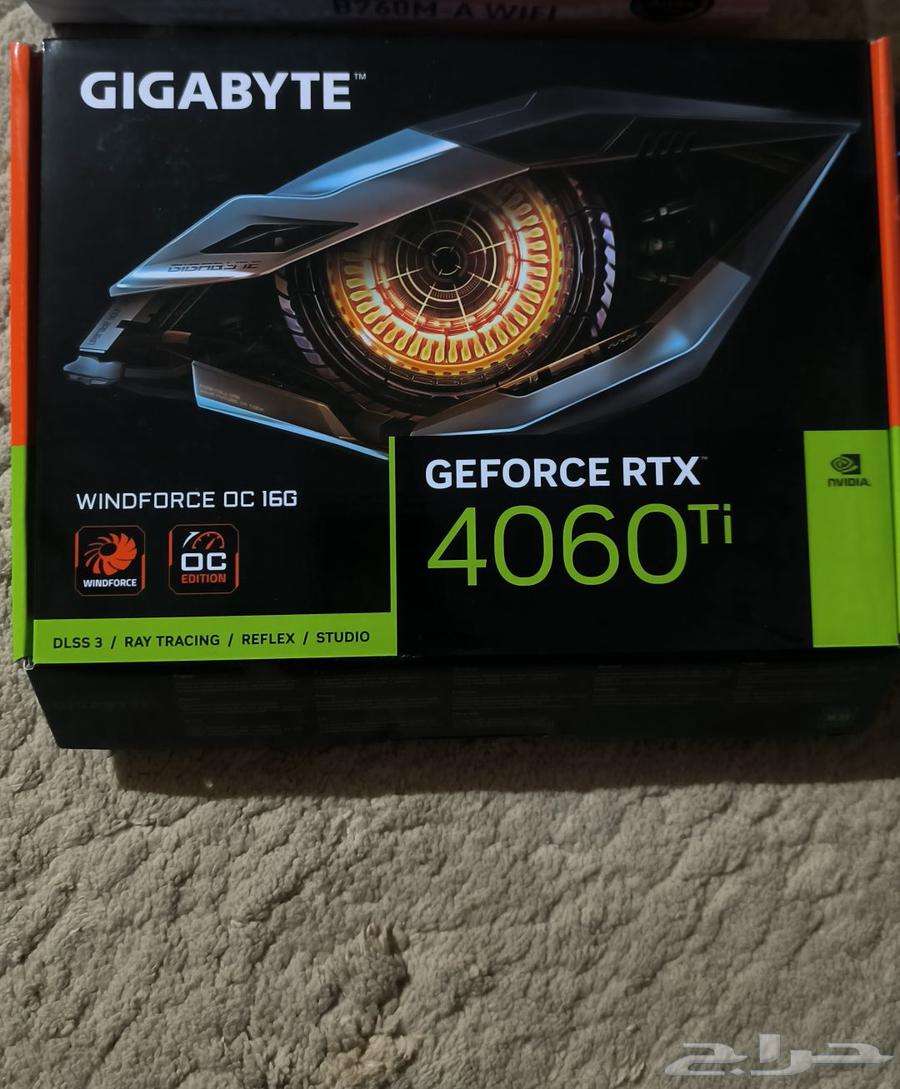 للبيع جهاز كمبيوتر قوى قيمنق (Gaming PC) مع شاشة LG 4K64464069583619113