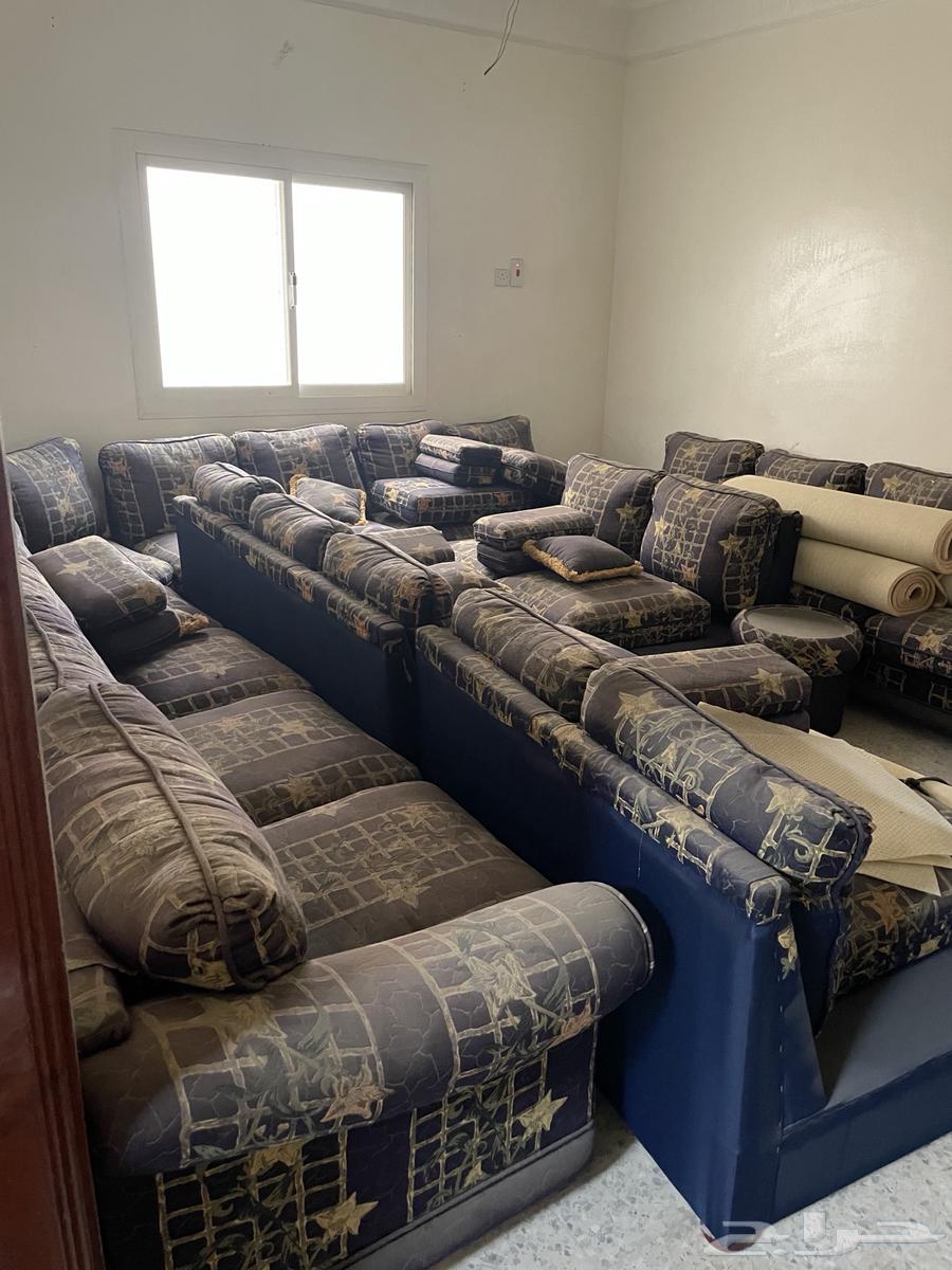 للبيع أثاث في خميس مشيط وسنتعاون مع المحتاجين والدخل المحدود64438538472322112