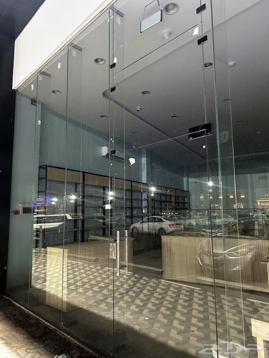 فنون حائل للزجاج السيكوريت64192624516226114