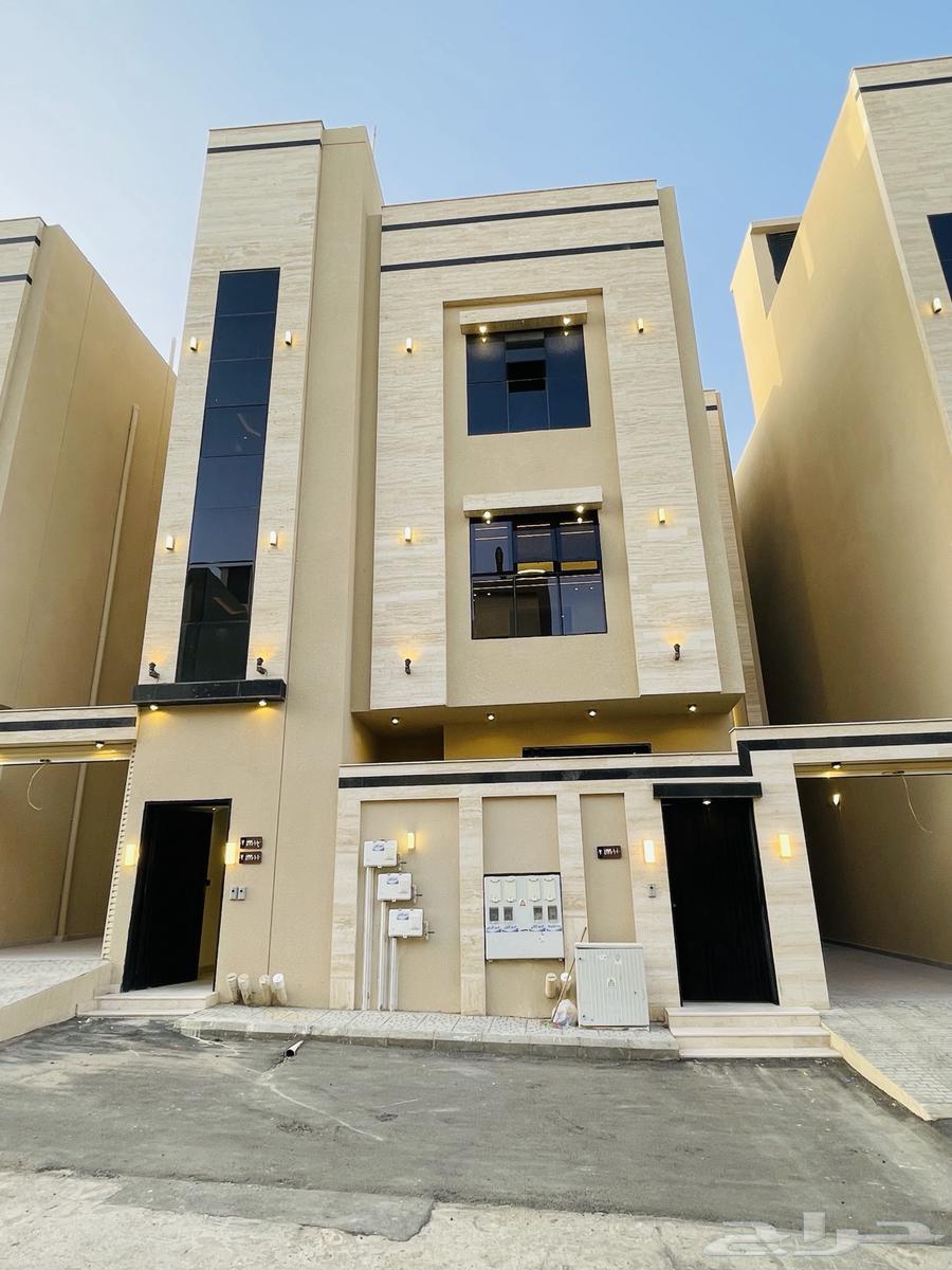 للبيع شقق علوي مع سطح خاص بحي الضيافة بسعر 520 ألف فقط64156893370882111