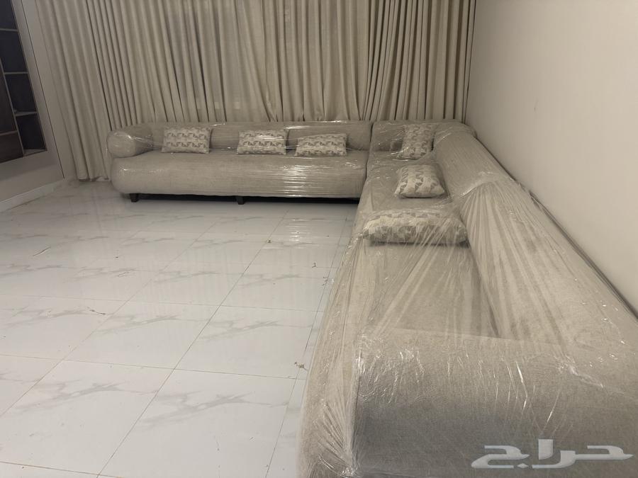 New Sofa for Sale64836859084035112