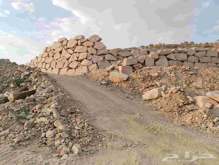 معلم حجر طبيعي64192372934147110