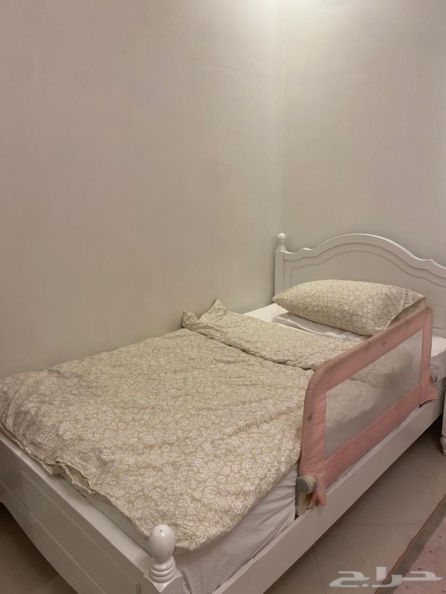 Malaysian Bedroom64836702830210112