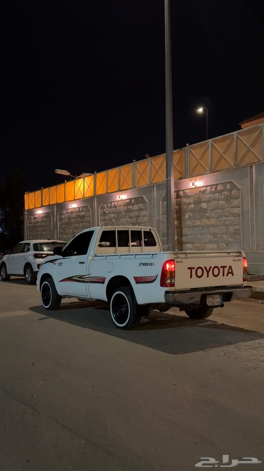 Hilux 200964652289732099113