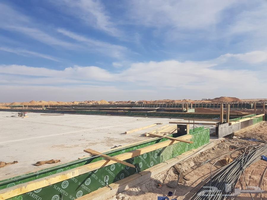 Contractor for annexes, fences, animal pens, and rest houses64194359932673112