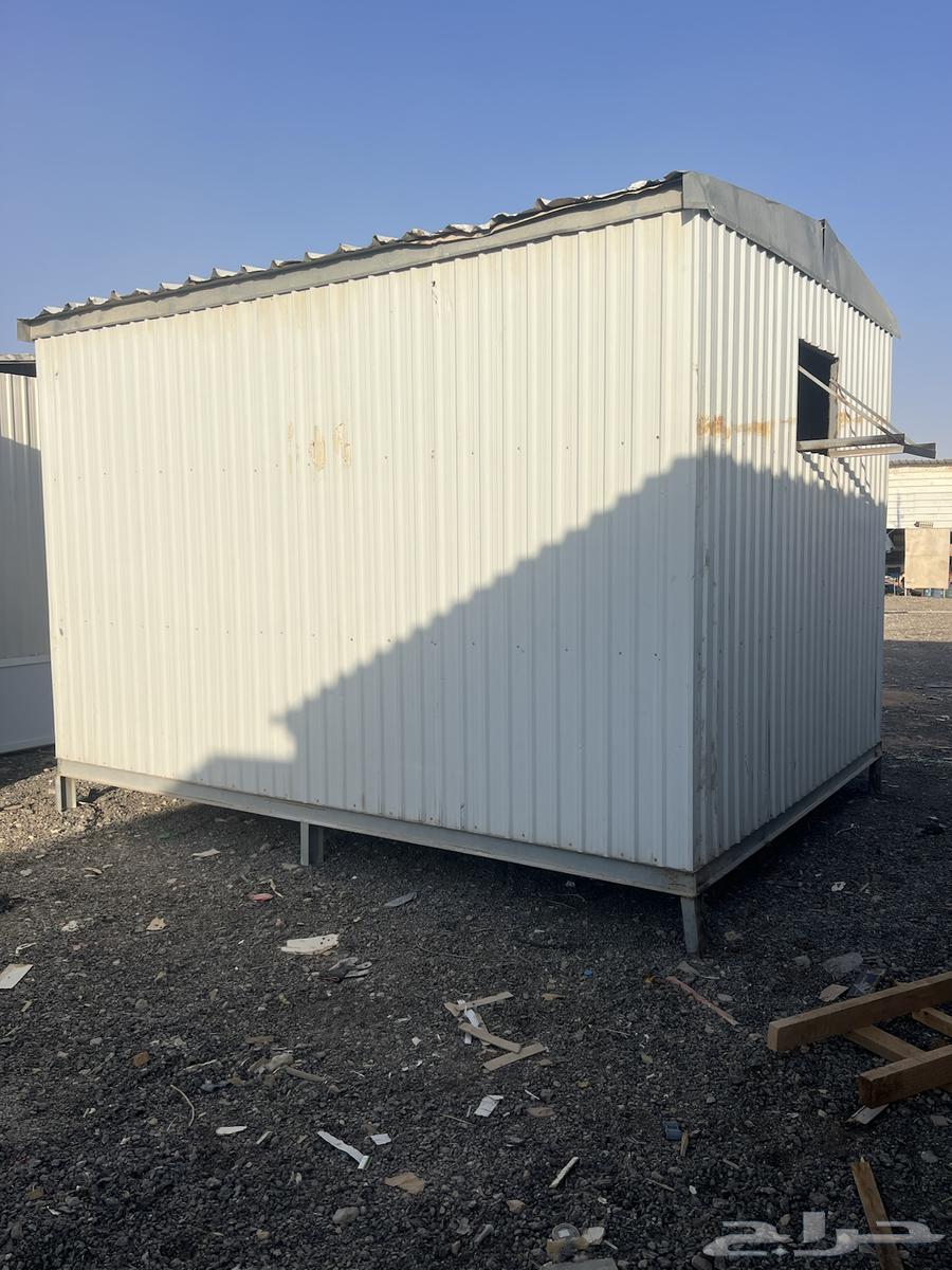 Prefabricated Break Room Caravan with Table, Ready-to-Use, 4×3 m, Used but in Good Condition64622787419010111