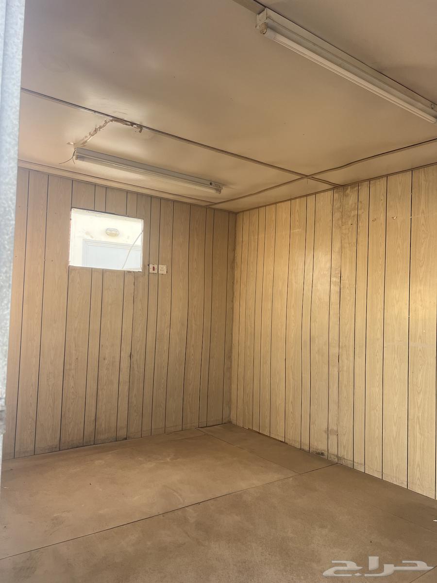 Prefabricated Break Room Caravan with Table, Ready-to-Use, 4×3 m, Used but in Good Condition64622787419010112