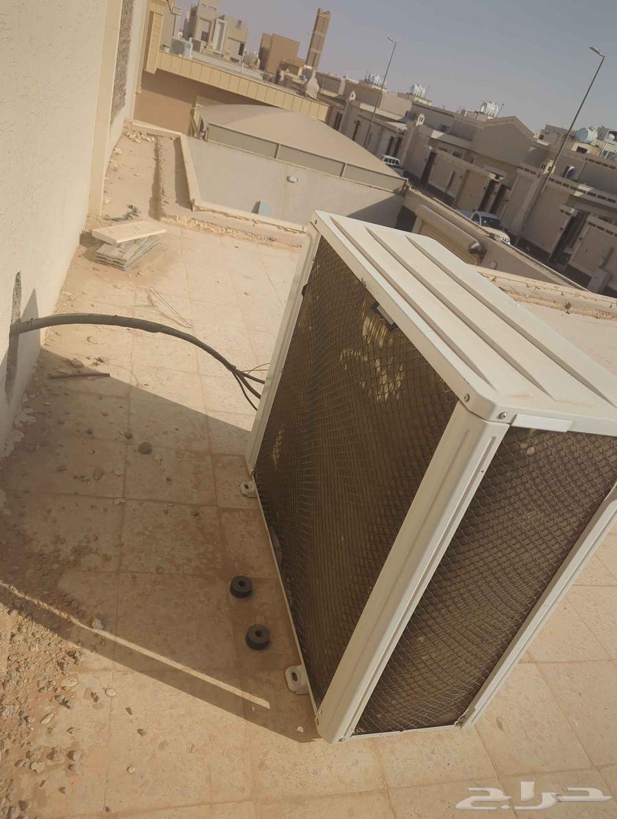 مكيف اسبلت ماندو 24مستعمل بدون ريموت نضيف جدا ع الشرط64492067277953114