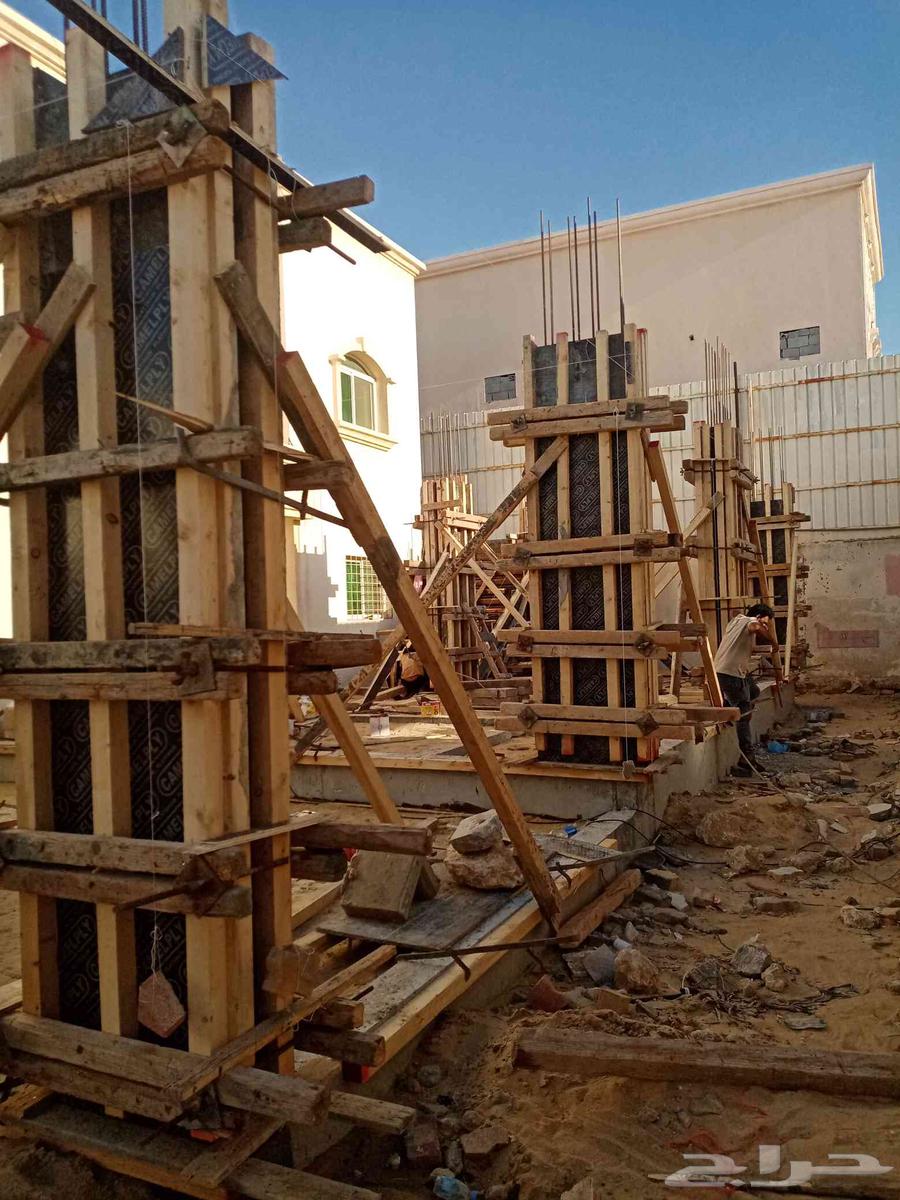 Contractor for annexes, fences, animal pens, and rest houses64194359932673114