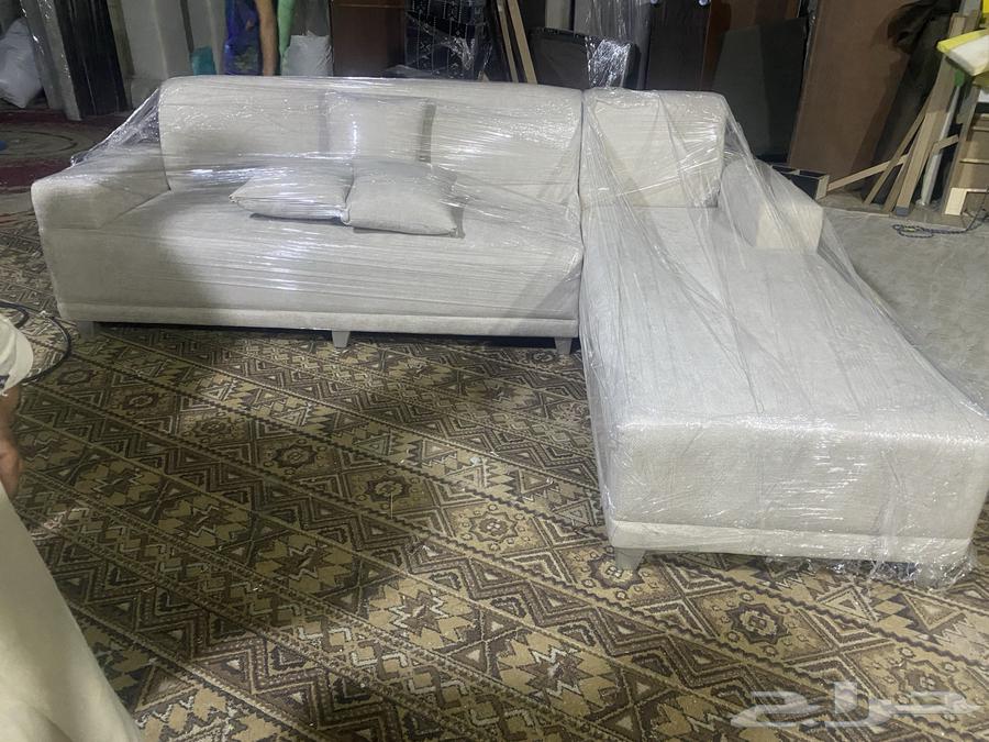 Sofa and curtain detailing64195043193474114