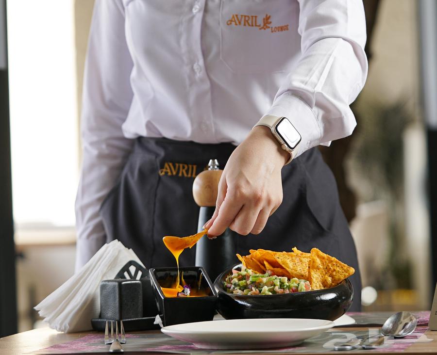 مصور اخصائي فيديو غرافر64194357692931113