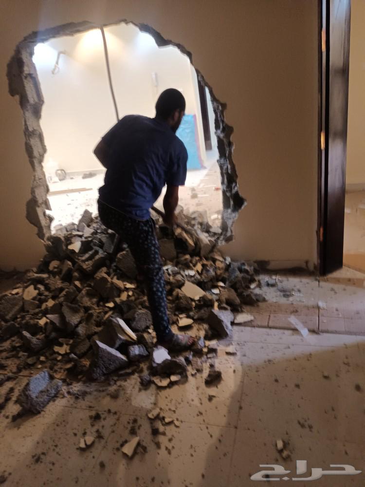 Breaking walls not ceilings64193325349378114