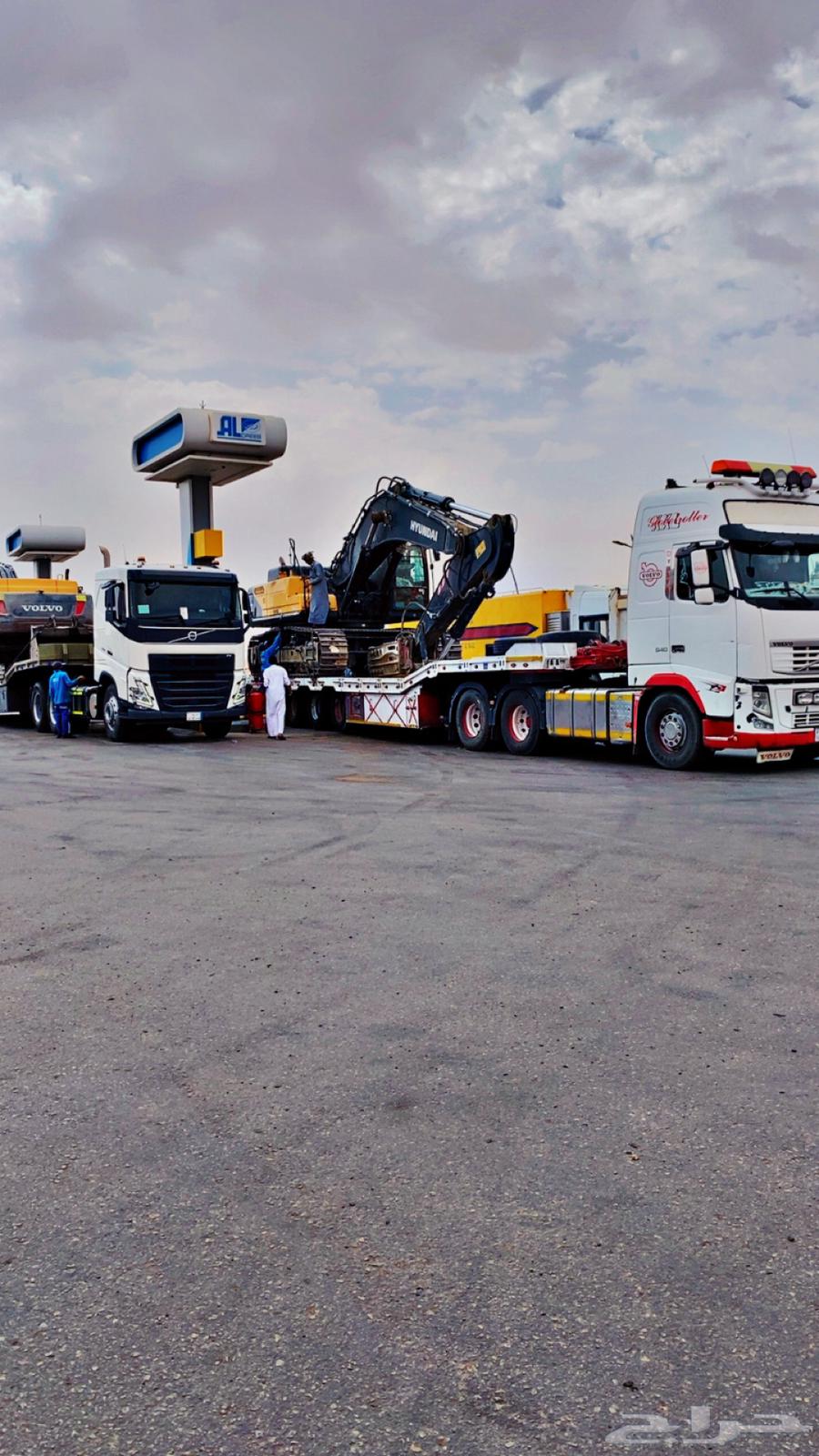 لوبد لنقل المعدات الثقيلة متواجد في الرياض مع مكرة سحب64195247649155114