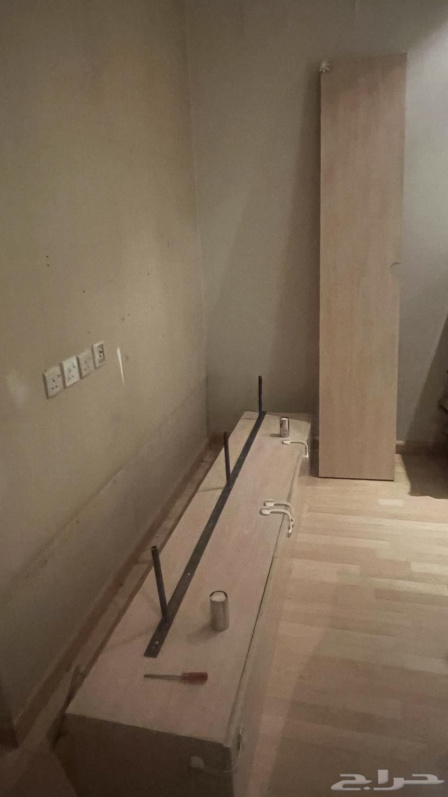 قاعدة تلفيزيون للبيع64569495143169113