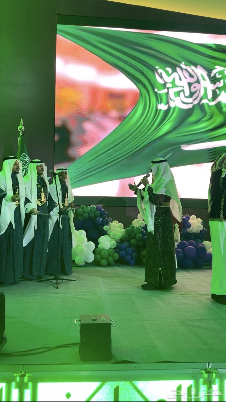 فرقه روائع جدة العرضه السعوديه64196939486850113