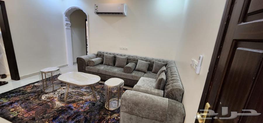 شقة مؤثثة للإيجار بحي طيبه64157951267073111