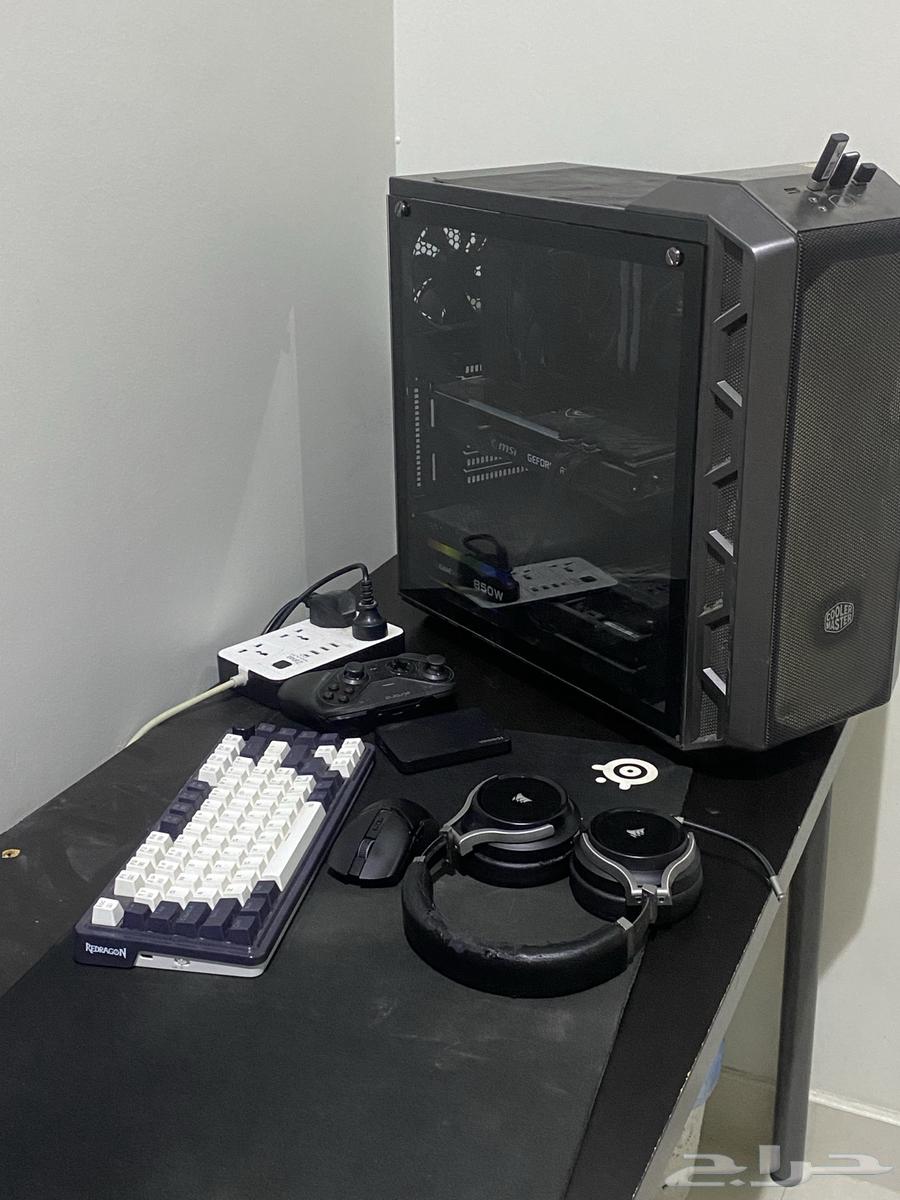 جهاز بي سي للبيع مع جميع مقتنايته من اكسسوارات64503445352961110