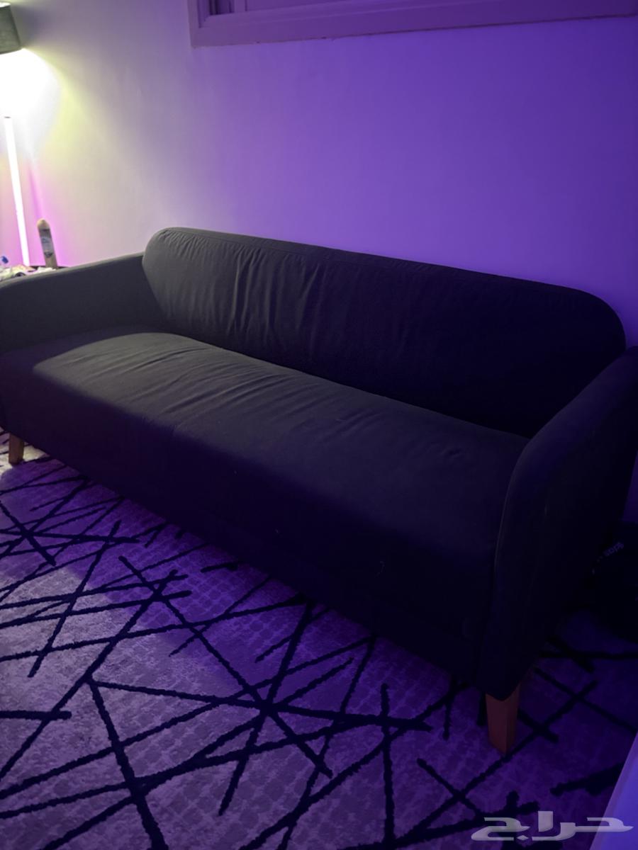 A clean, intact IKEA sofa, free from damage, like new64465871211521112