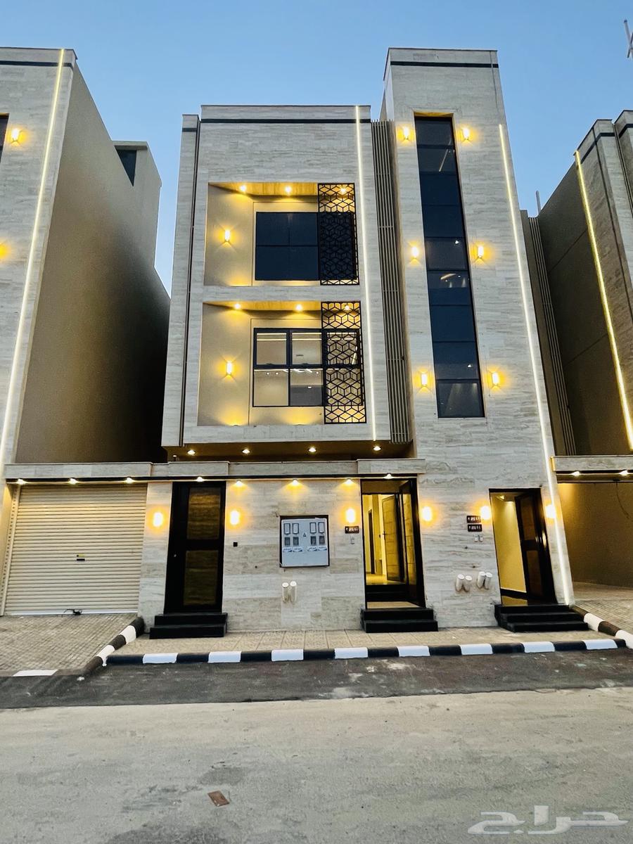للبيع شقق تمليك علوي مع سطح باالخميس حي الإسكان بسعر مناسب64158148902915111
