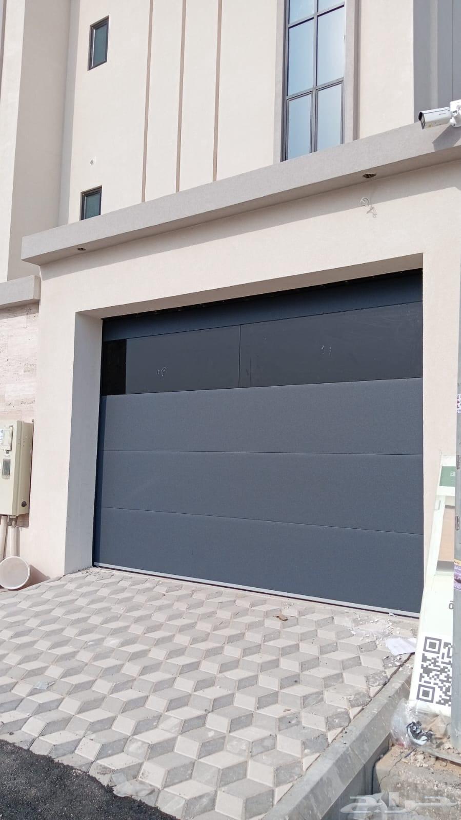 أبواب كراجات فاخرة64196745735554110