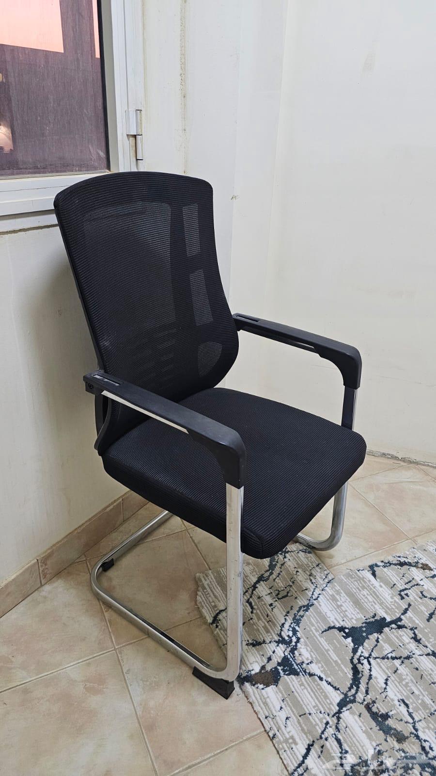 كرسي مكتبي بدون عجلات64447997712385111