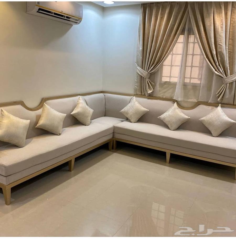 فني تفصيل وتنجيد جميع انواع الكنب والستائر64166027767427110