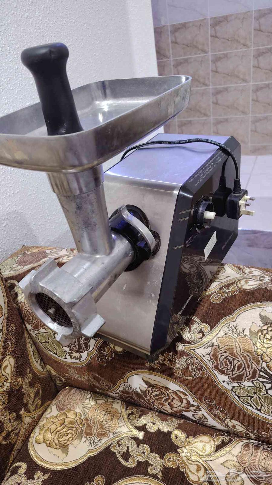 فرامة لحم للبيع باناسونيك صناعة اليابان64565494410115110