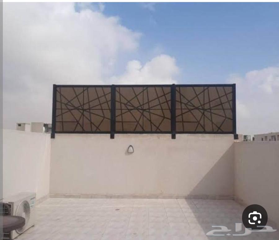 Fences for yards, annexes, and recreational areas64167252407938114