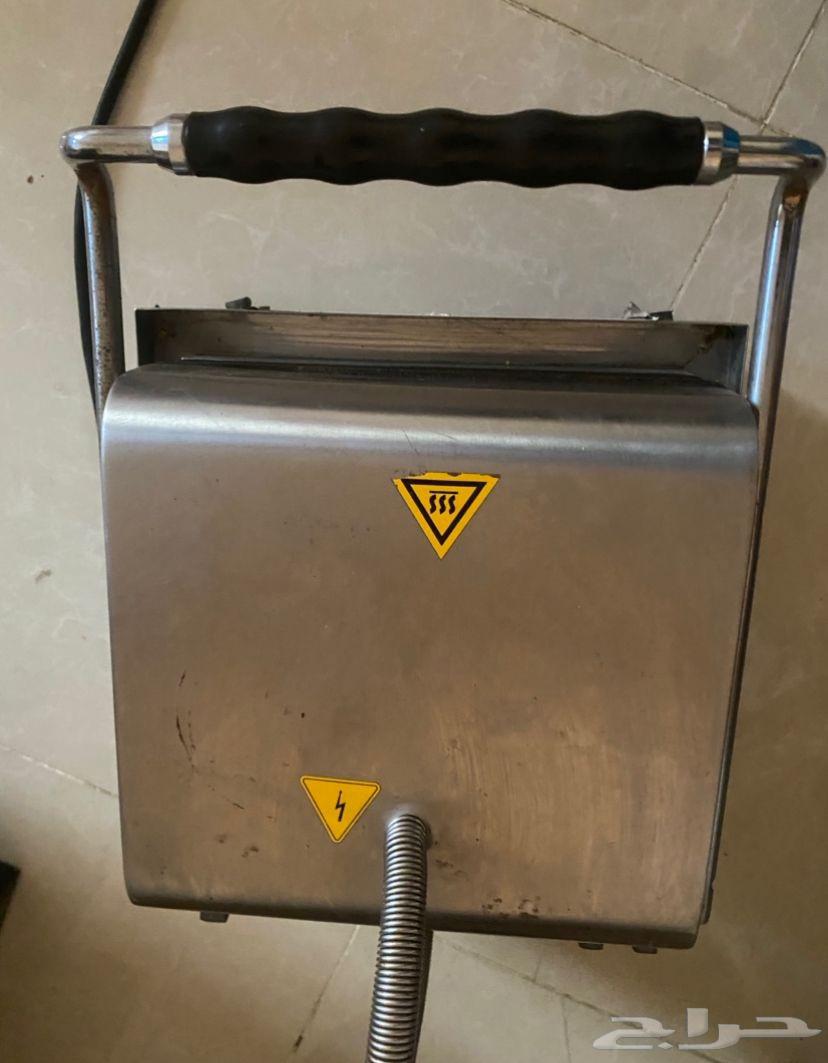 New waffle maker, never used64494126112771111