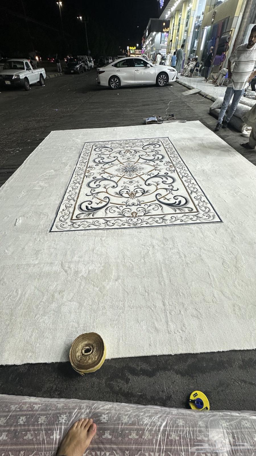 أنا معلم تركيب موكيت و سجاد64198893111555110