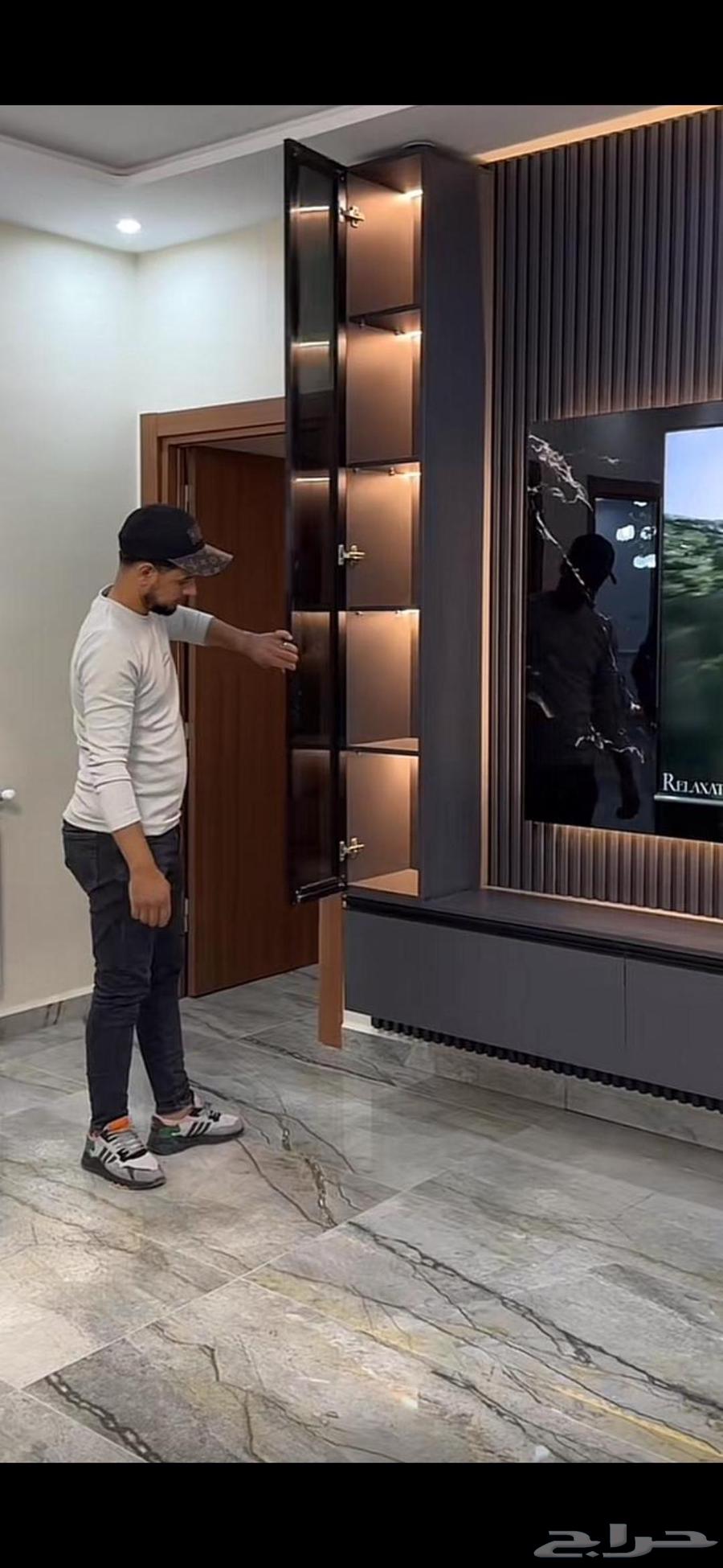 Contracting Decorations64197384491137114