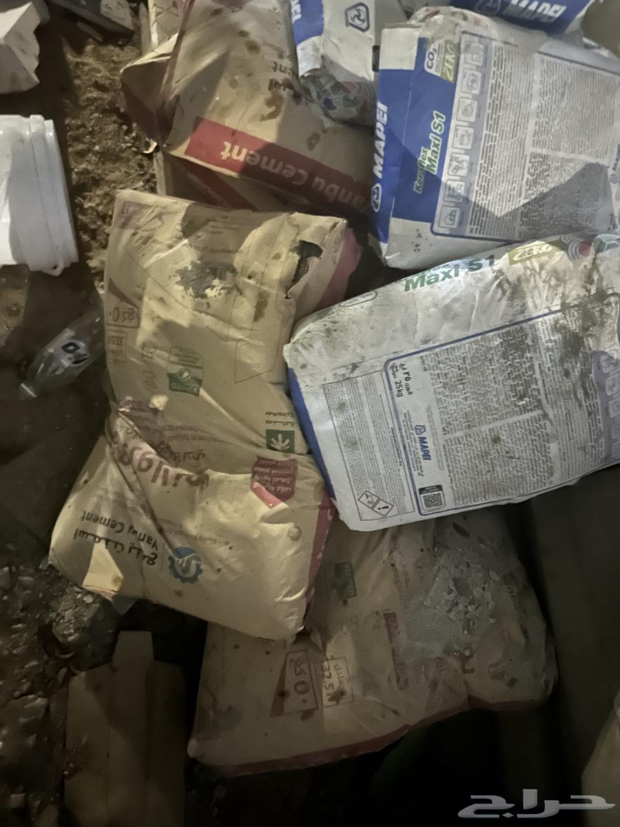 سمنت و  وغراء بلاط64198684615681112