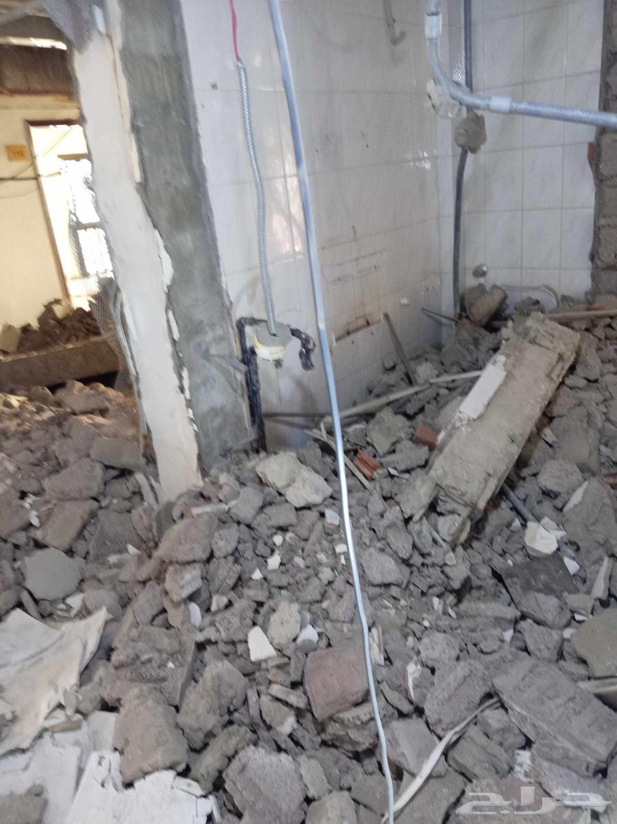 Breaking walls64198009337859113