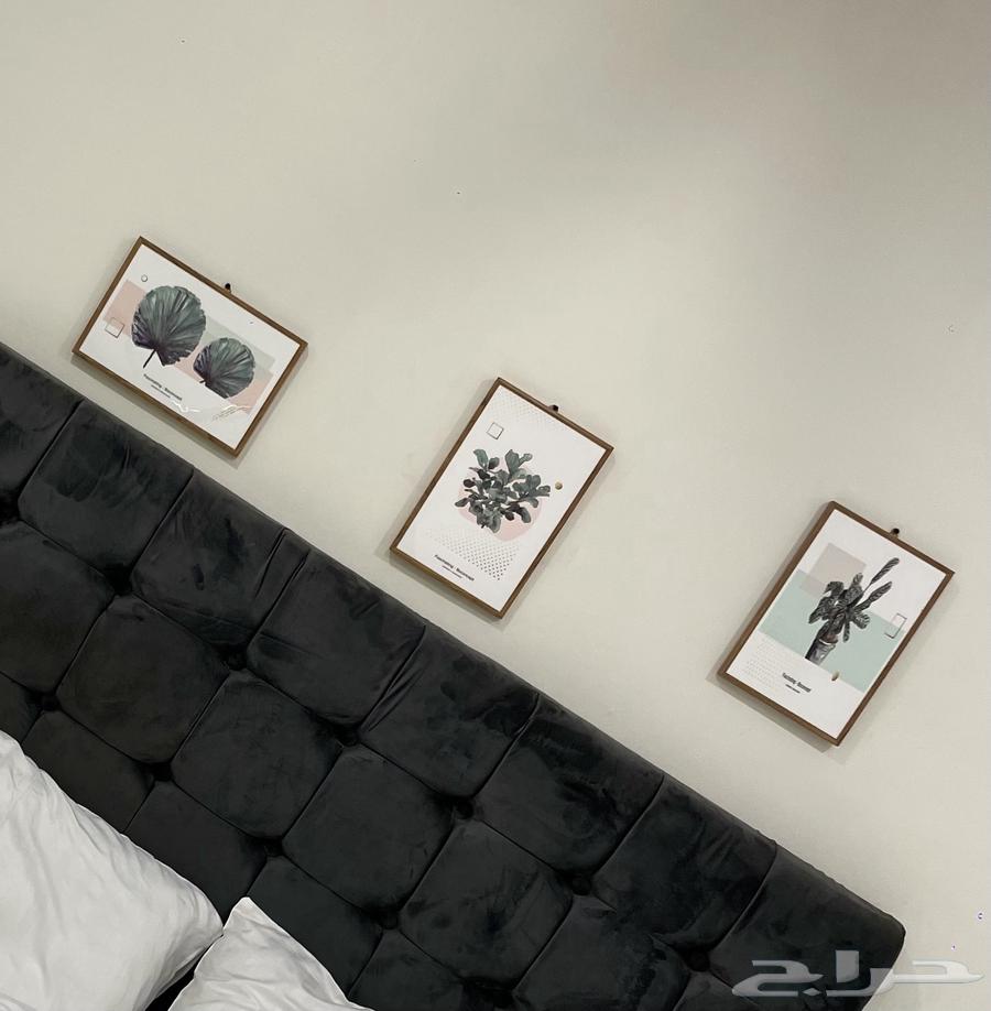 Tables and panels for sale64450374584066114