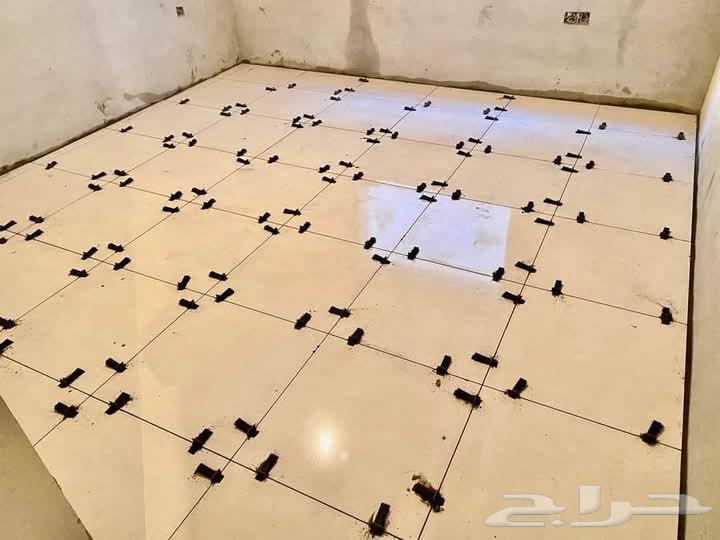 First-class tiler with 15 years of experience.64428012967809113