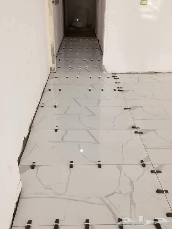 First-class tiler with 15 years of experience.64428012967809111
